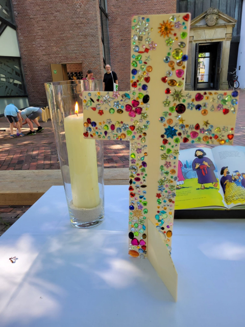 "Kirche Kunterbunt" - die neue Familienkirche